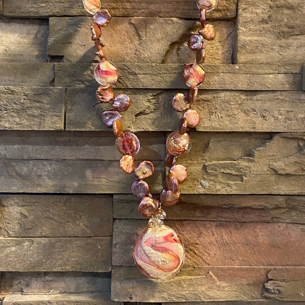 Rose gold Murano pendant with Baroque coin pearls